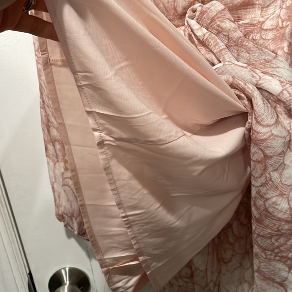 Dress - Picture 6 of 7